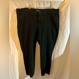 Old Navy Women’s 16 Black White Patterned Dress Pants Pixie Mid Rise Crop